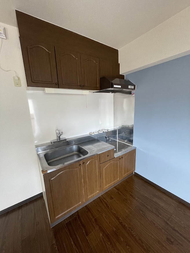 キッチン　反転タイプです