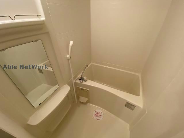バス・シャワールーム　※同物件別部屋の写真です。