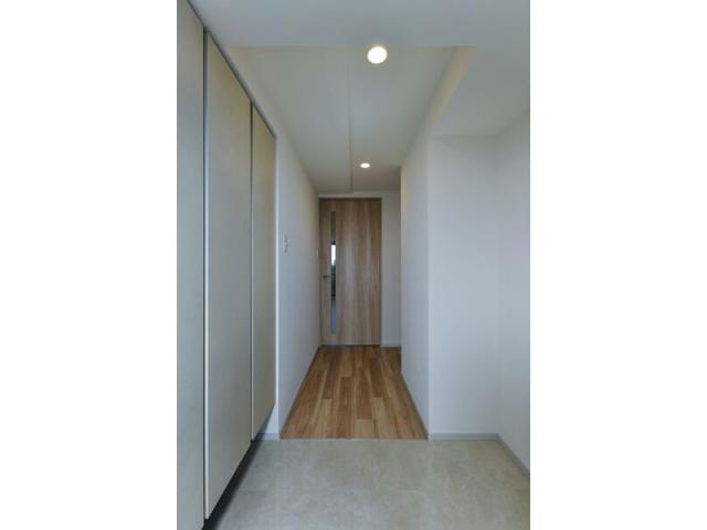 S-RESIDENCE高岳ardentの玄関写真