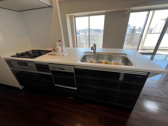 キッチン　※別の部屋の写真です