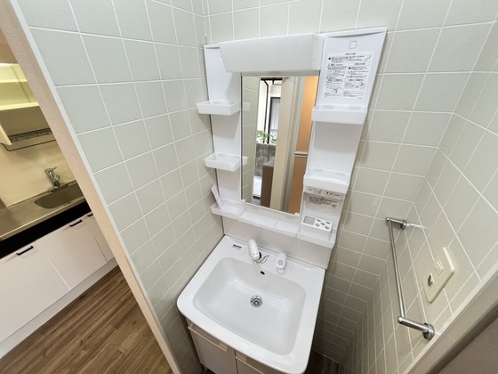 洗面設備　※別部屋の写真です