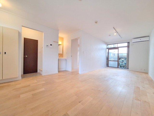 居室・リビング　★広々としたリビング★