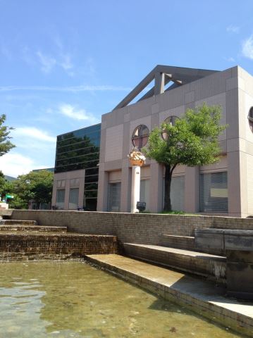図書館　碧南市民図書館中部分館（図書館）まで1700m