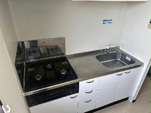 キッチン　備品や設備仕様は号室により異なります。現地をご確認下さい。