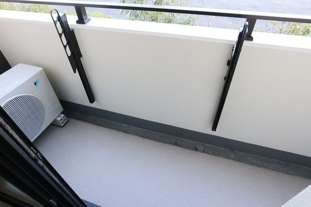 バルコニー　バルコニー