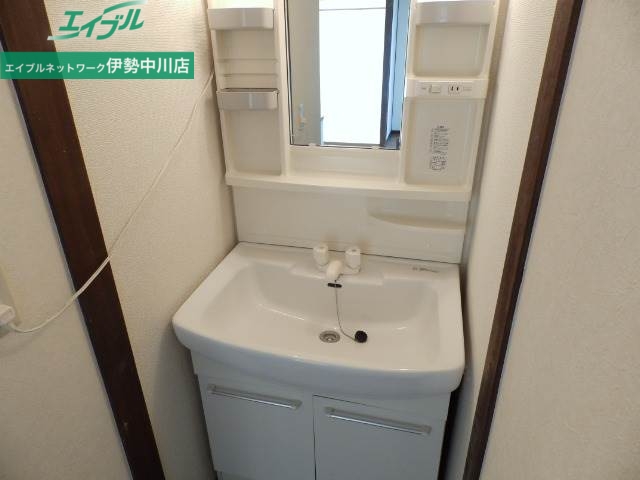 洗面設備　同物件別室写真