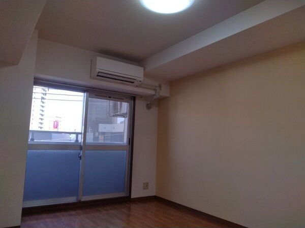 居室・リビング　名古屋で一番初期費用の安い賃貸専門の不動産会社です(^^)