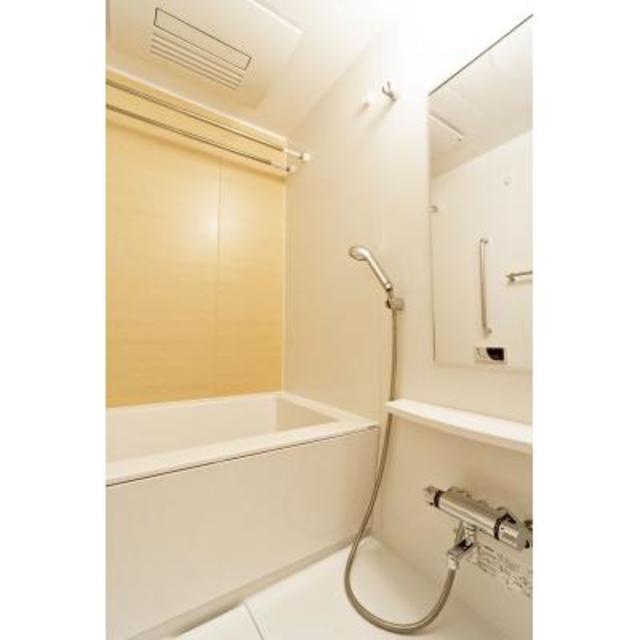 バス・シャワールーム　※写真は同タイプ住戸です。