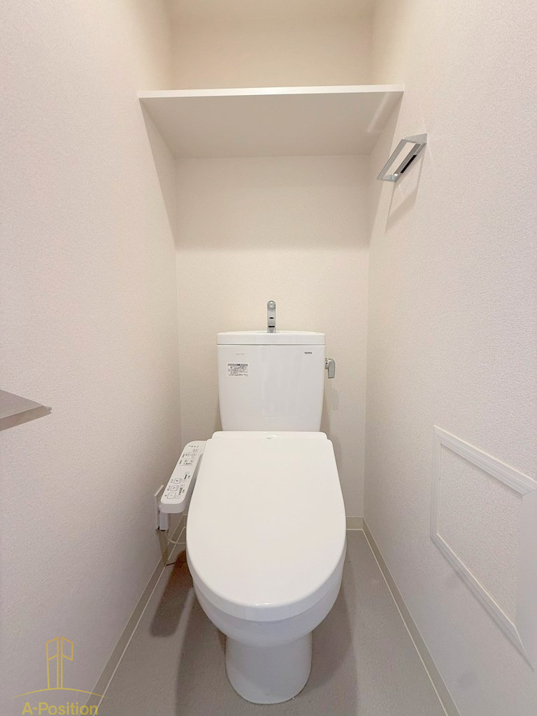 トイレ　プレサンス四天王寺前夕陽ヶ丘　凛宮