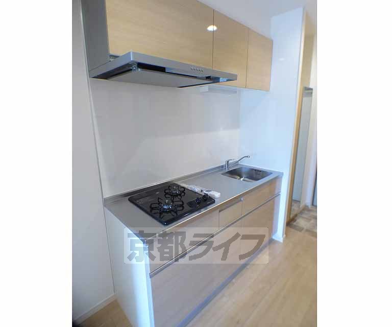 キッチン　新築できれいなお部屋です