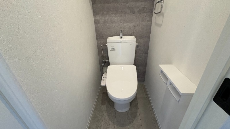 トイレ　ウォシュレット付きトイレ