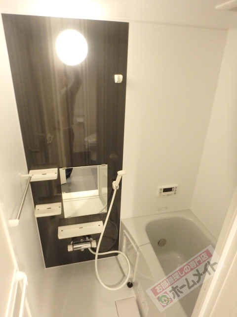 バス・シャワールーム　同施工会社・同一仕様の写真です。