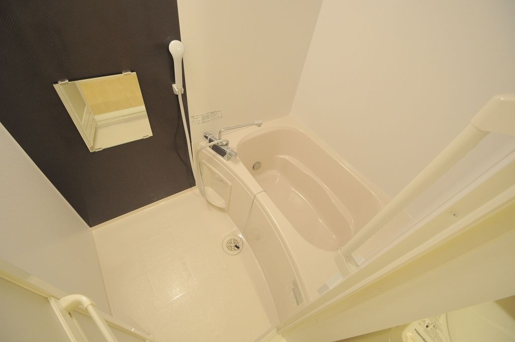 バス・シャワールーム　★お問い合わせはタウンハウジング府中店★