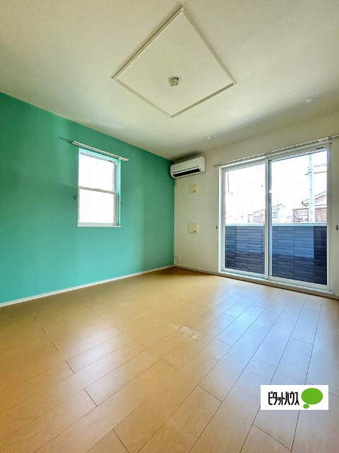 居室・リビング　１０３　同一タイプ