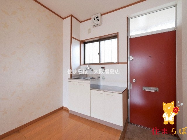 キッチン　「ただの部屋探しじゃない。“あなたの暮らし”探しです。」