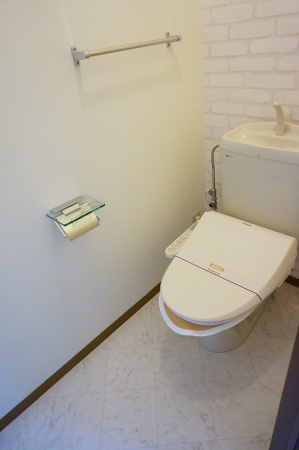 トイレ　参考写真