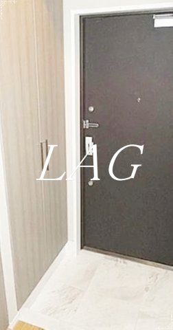 その他　玄関です。