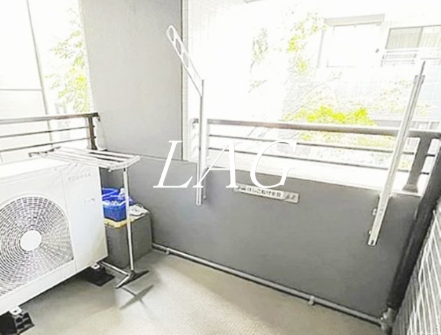 バルコニー　バルコニーです。