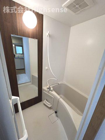 バス・シャワールーム　お風呂です