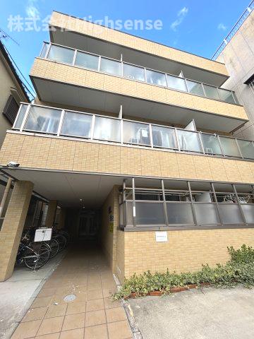 建物外観　外観は落ち着いています