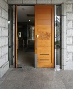 エントランス　毎日通るエントランスはこのようになっています