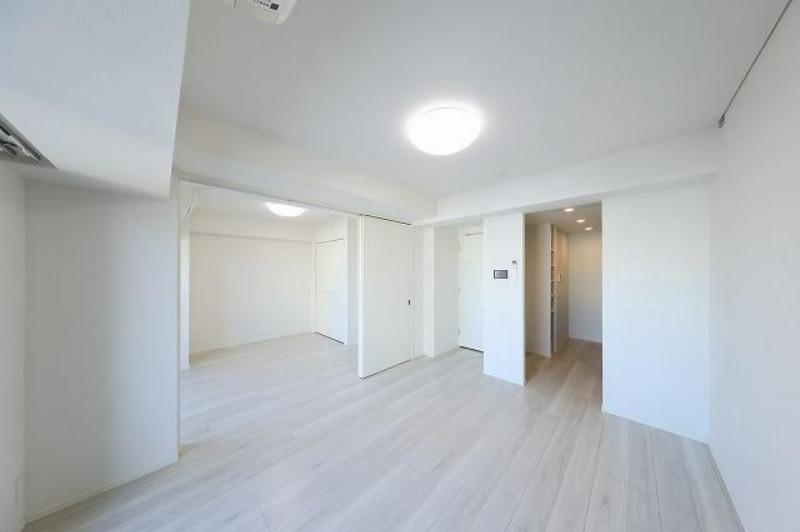 居室・リビング　レオーネ南千住II