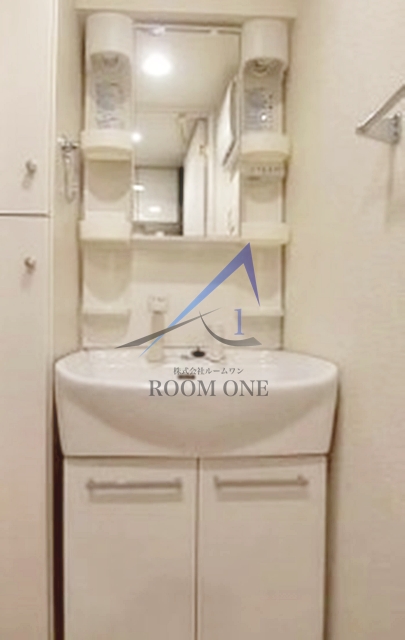 洗面設備　洗面台です。