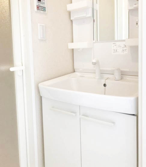 洗面設備　★収納付き、独立洗面台★