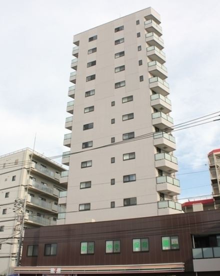 建物外観　★外壁タイル張り★