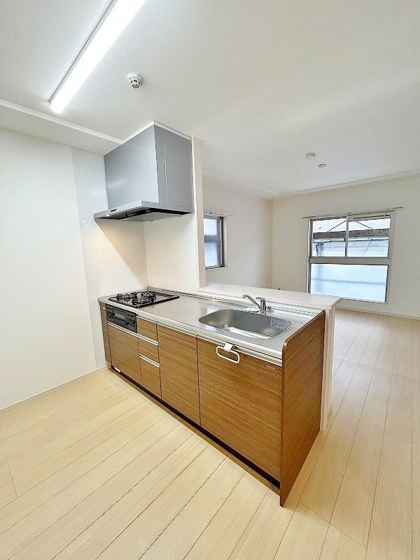 キッチン　★システムキッチングリル付き/３口コンロ★