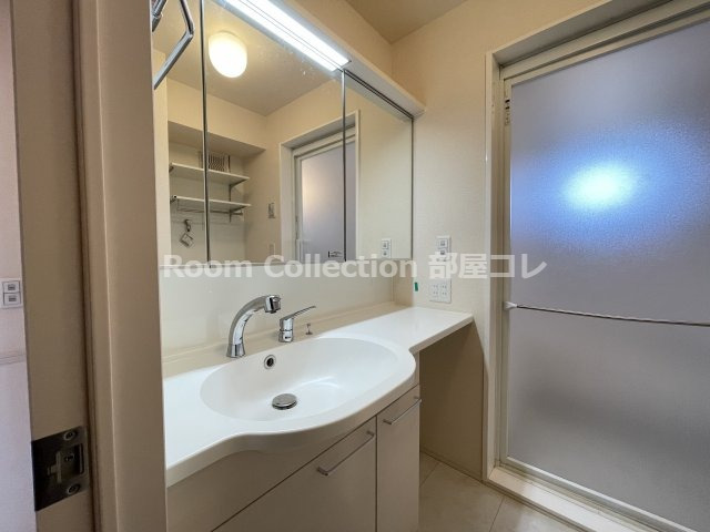 洗面設備　※同物件写真