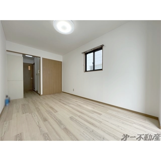 居室・リビング　洋室