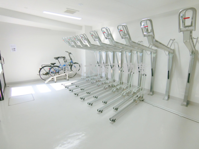 その他共有部分　屋根付駐輪場