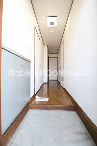 エントランス　ゆとりのあるエントランスです