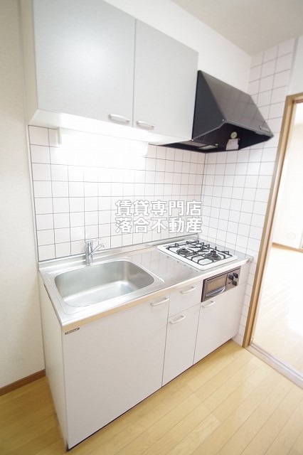 キッチン　2口コンロ・グリル付き