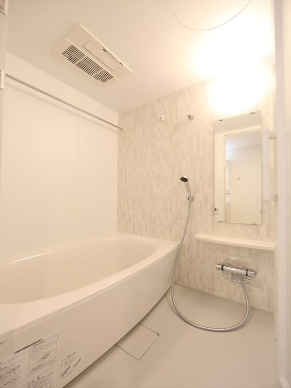 バス・シャワールーム　バスルーム　追い焚き　オートバス　浴室暖房乾燥機