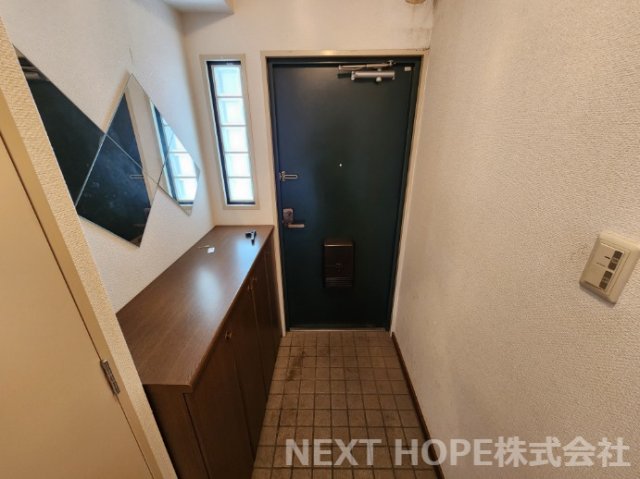 玄関　イメージ写真