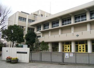 小学校　荻野小学校（小学校）まで208m