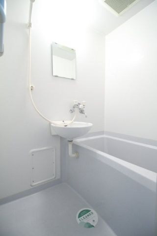 バス・シャワールーム　バス