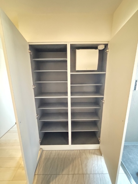 玄関　同一タイプ別のお部屋の写真です。