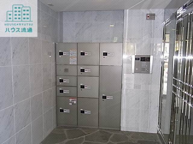 エントランス　エントランス部分