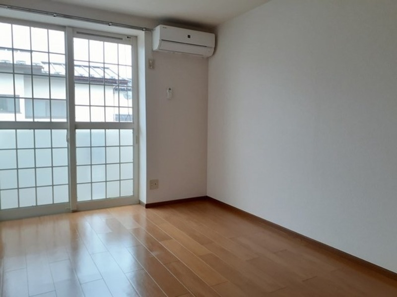 居室・リビング　図面と現状に相違がある場合には現状を優先