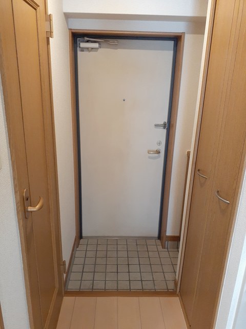 玄関　玄関