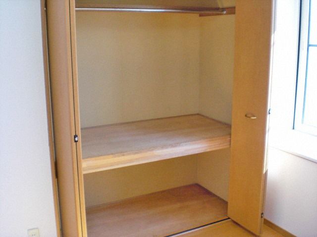 収納　同物件・別部屋の写真です