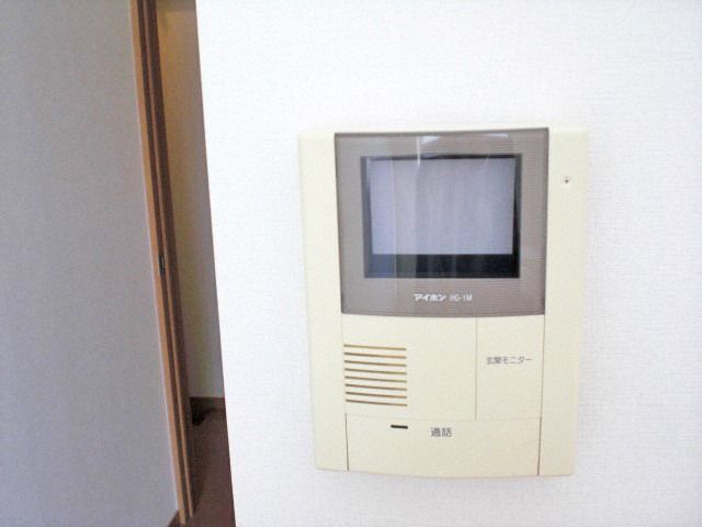 セキュリティ　同物件・別部屋の写真です