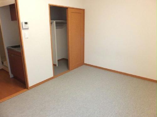 居室・リビング　クローゼット