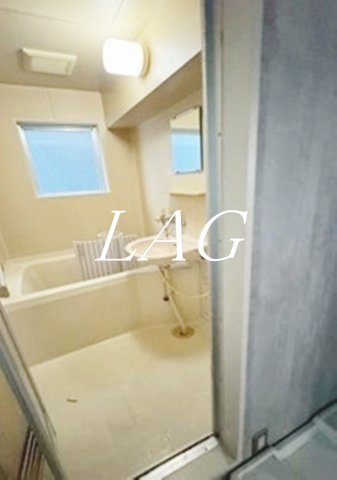 バス・シャワールーム　お風呂です。