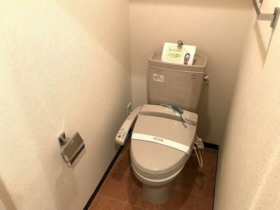 トイレ　※別部屋参考写真