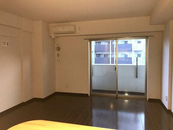 居室・リビング　※別部屋参考写真