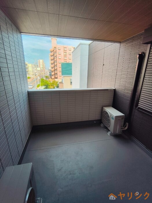 Century Grove 守山の内装写真